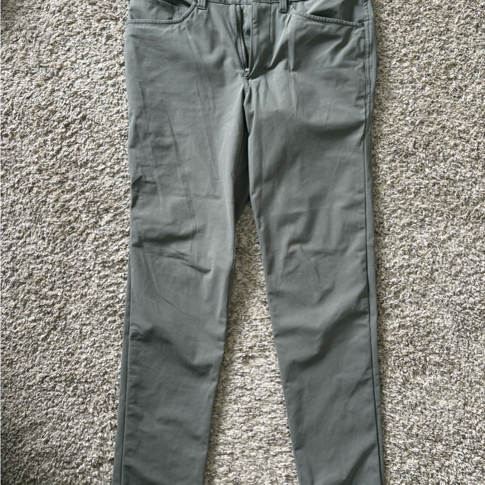 Men's Sage Green Lululemon Pants